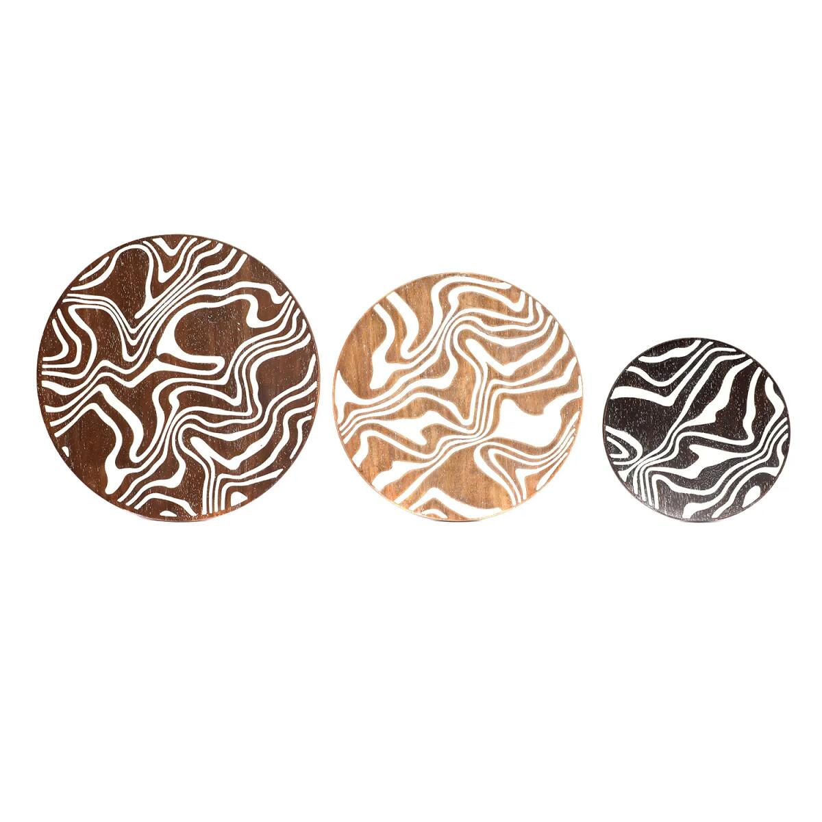 526736bb0a6ff0301f7a036e31a04878 Triple Swirl - Image 1