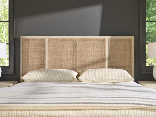Oasis- Coastal Living Home Collection Oasis Bed Queen - Image 5