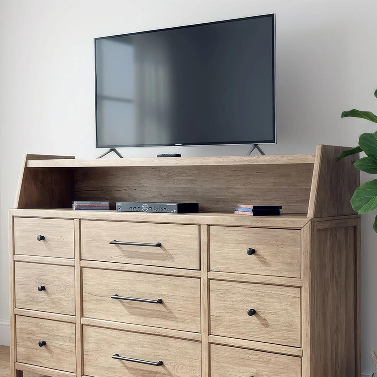 3f7bcb8f3b51510ad7b851be30d084f4 Proximity Place Dresser Hutch - Image 1