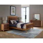 Nordhaven King Poster Bed - 853-669-966-922-MS1