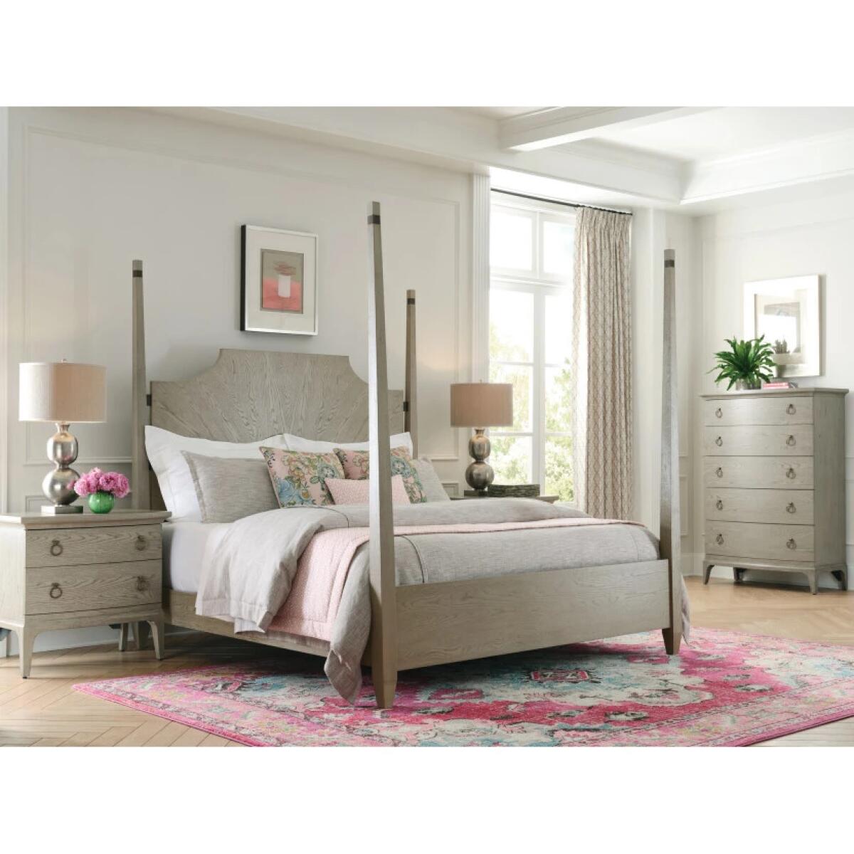35fe02b4531faca81c9eedbfb97d5cf0 Milan Patterson Queen Poster Bed - Complete - Image 1