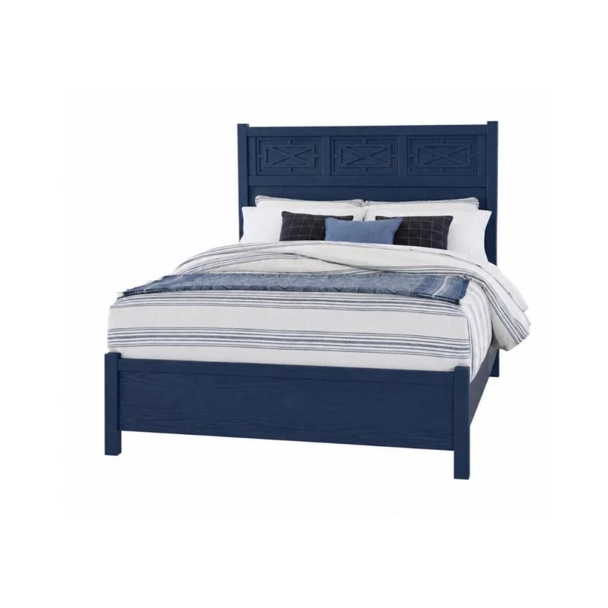6893acf538a1879849f350a1fa6899ac Fretwork Bed - Image 1