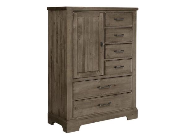 Standing Chest