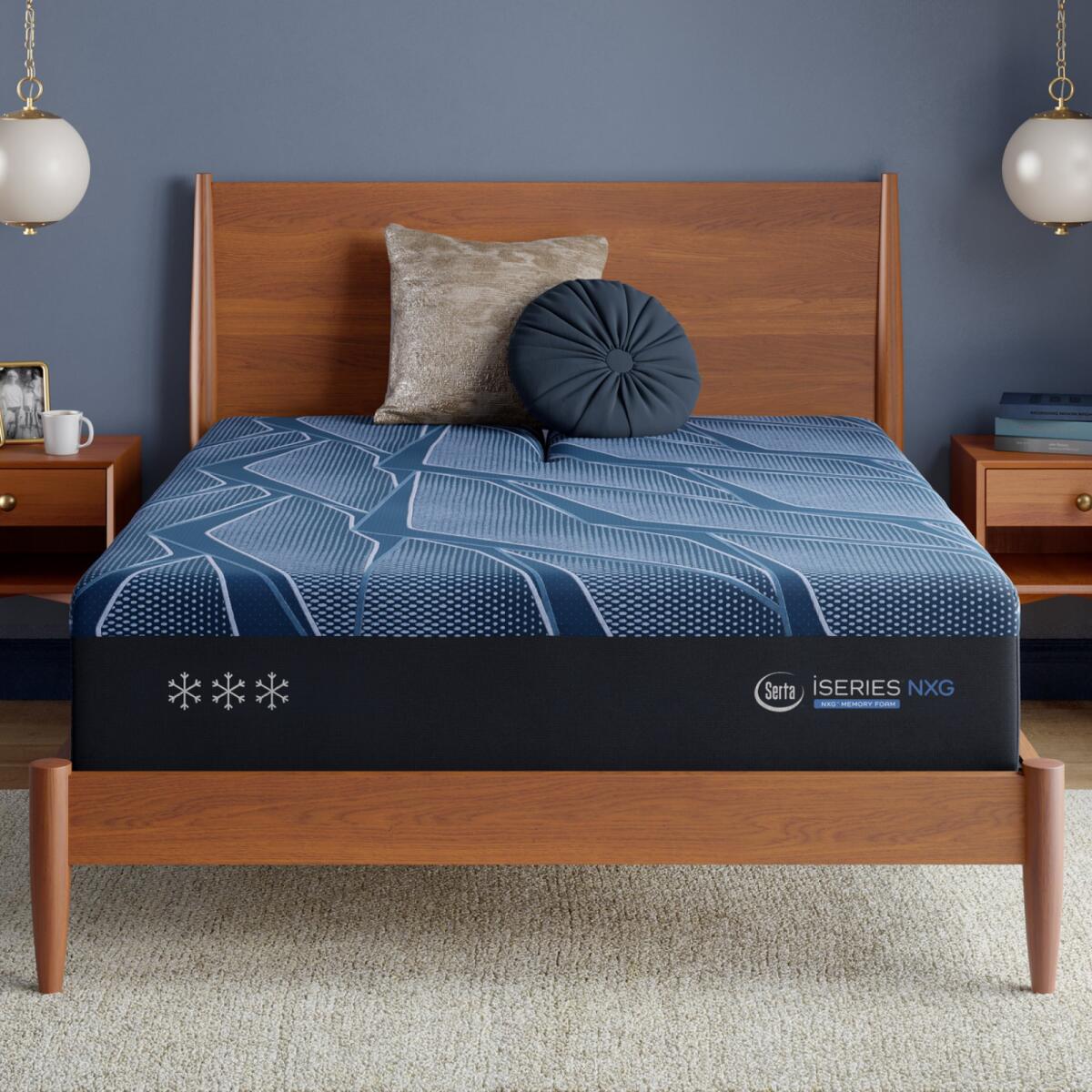 7beea4125103296ea41af391ec7d175a Serta® Iseries® Nxg™ Mattress - 4500 Ultra Plush Foam - Split Head King - Image 1