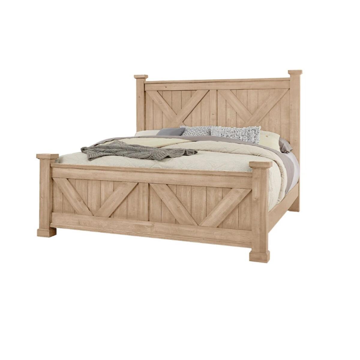 832abf00108d4bc0639ba8cd0d1cfa4a X Bed With X Footboard - Image 1
